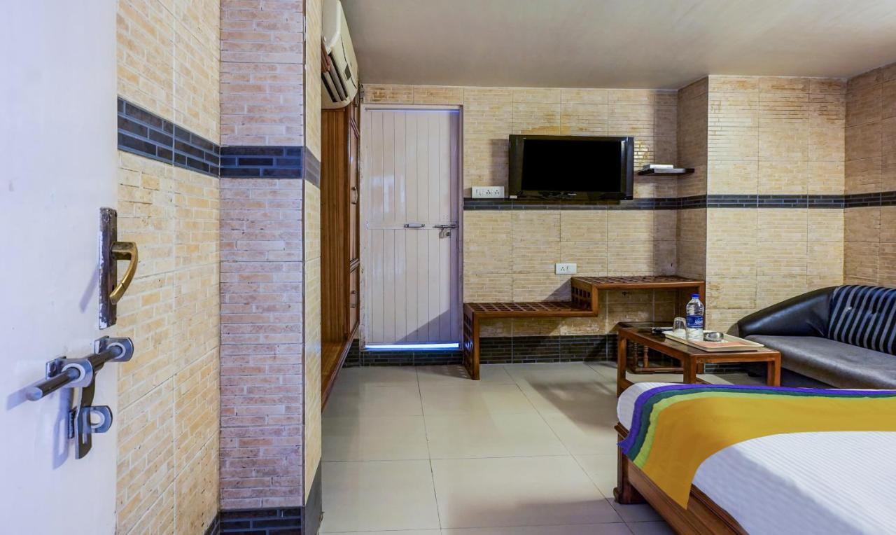 Hotel Treebo Trip Ganpati Bhopal Exterior foto
